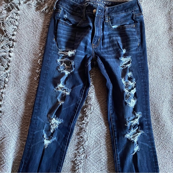 AE Ripped Jeans - Picture 2 of 3